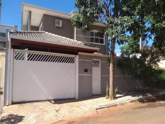 Imagem Casa com 3 Quartos à Venda, 273 m² em Jardim Primavera - Itupeva