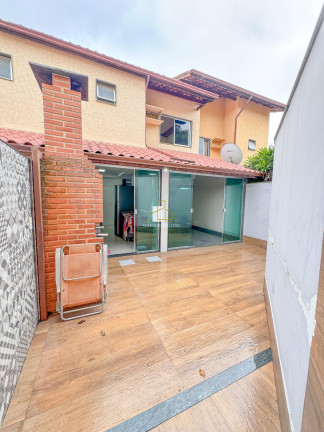 Casa com 4 Quartos à Venda, 165 m² em Santa Luzia - Serra