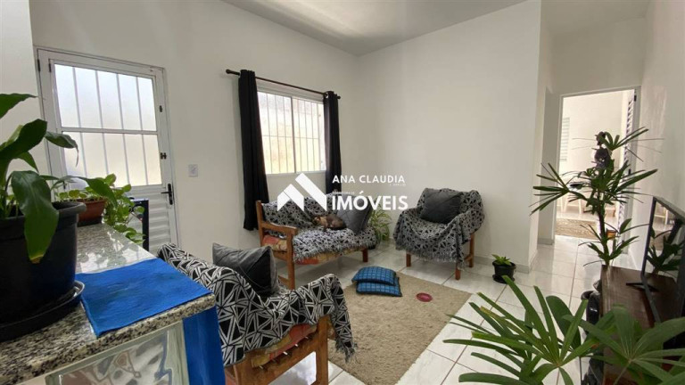 Imagem Casa com 2 Quartos à Venda, 63 m² em Agenor De Campos - Mongaguá