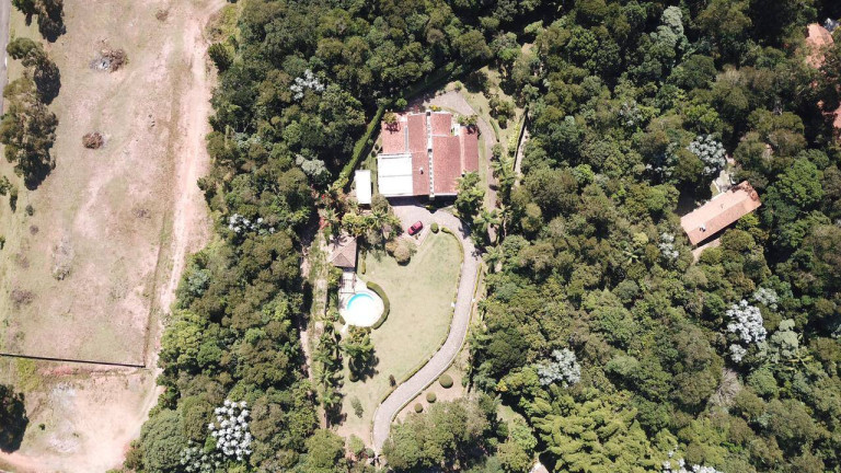 Imagem Casa com 4 Quartos à Venda, 742 m² em Jardim Tomé - Embu Das Artes