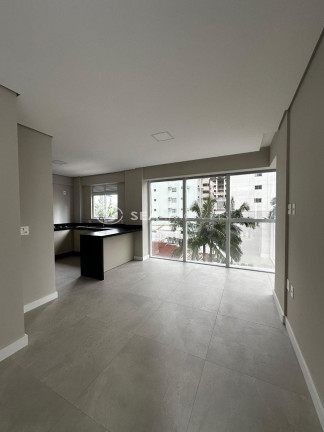 Imagem Apartamento com 2 Quartos à Venda, 93 m² em Centro - Balneário Camboriú