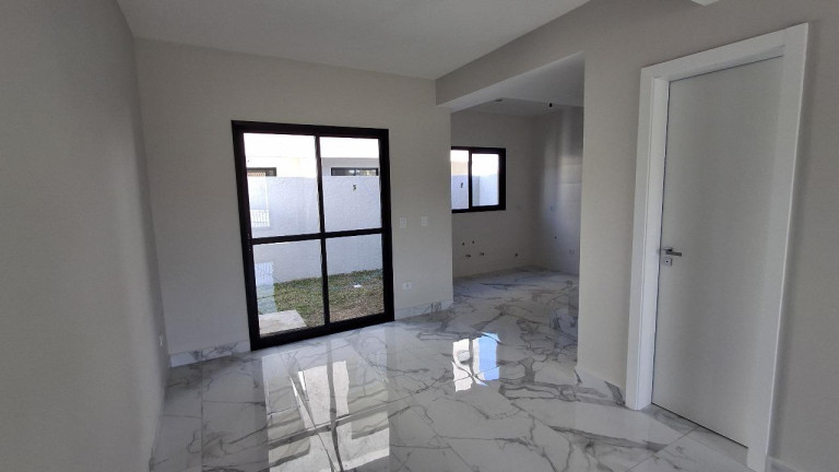 Imagem Casa com 3 Quartos à Venda, 118 m² em Xaxim - Curitiba Imagem Casa com 3 Quartos à Venda, 118 m² em Xaxim - Curitiba