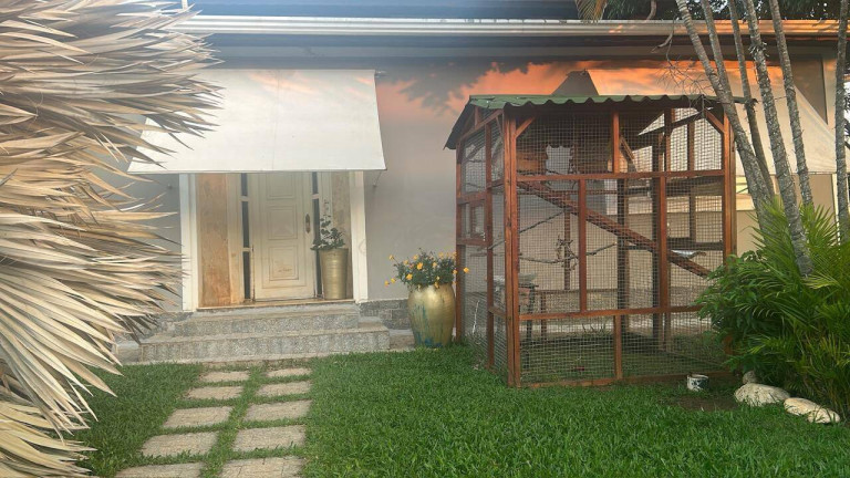 Imagem Casa de Condomínio com 5 Quartos para Temporada,  em Barão Geraldo - Campinas