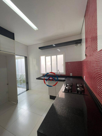 Imagem Casa com 3 Quartos à Venda, 375 m² em Condomínio Belvedere - Cuiabá