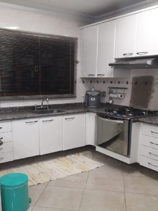 Imagem Casa com 3 Quartos à Venda, 233 m² em Vila Floresta - Santo André