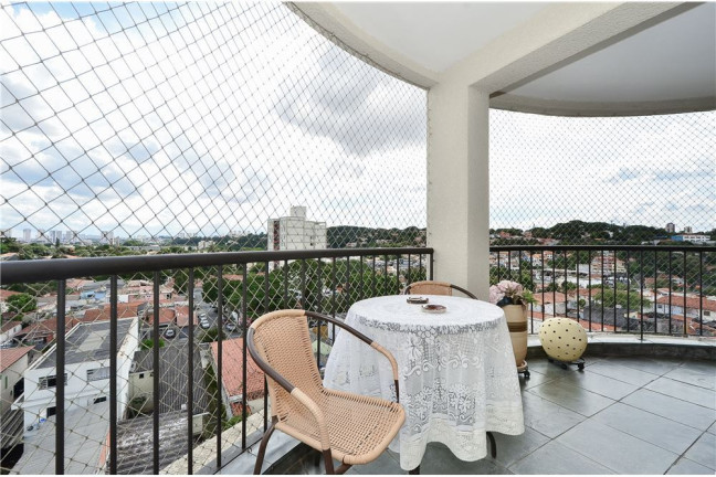 Imagem Imóvel com 3 Quartos à Venda, em Caxingui - São Paulo Imagem Imóvel com 3 Quartos à Venda, em Caxingui - São Paulo