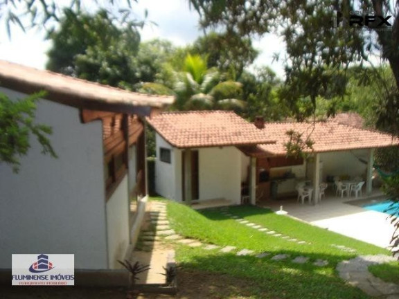 Imagem Casa com 5 Quartos à Venda, 2.400 m² em Vila Progresso - Niterói
