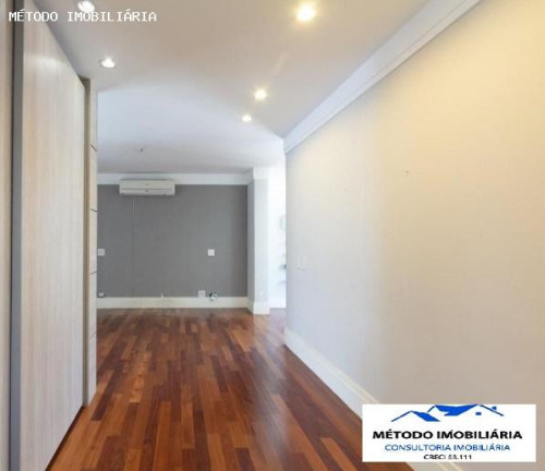 Imagem Imóvel com 3 Quartos à Venda, 272 m² em Moema - São Paulo Imagem Imóvel com 3 Quartos à Venda, 272 m² em Moema - São Paulo
