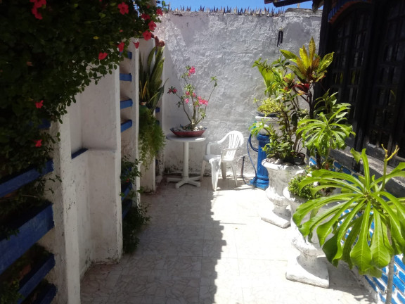 Imagem Casa com 3 Quartos à Venda, 262 m² em Amaralina - Salvador Imagem Casa com 3 Quartos à Venda, 262 m² em Amaralina - Salvador