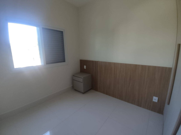 Imagem Apartamento com 2 Quartos à Venda,  em Toninhas - Ubatuba