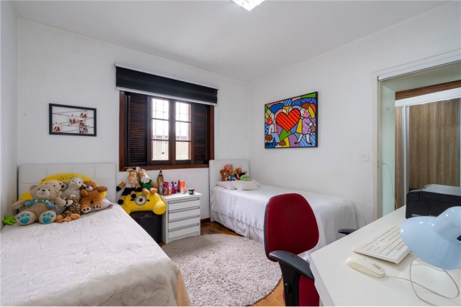 Imagem Casa com 3 Quartos à Venda, 250 m² em Vila Marari - São Paulo Imagem Casa com 3 Quartos à Venda, 250 m² em Vila Marari - São Paulo