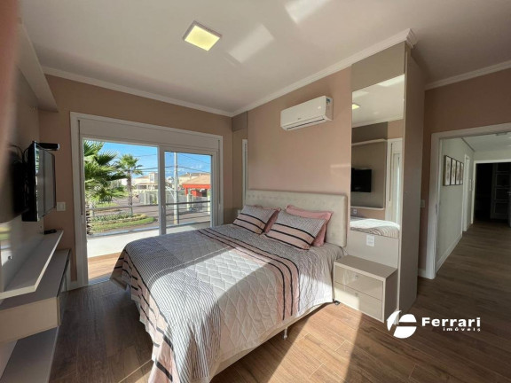 Imagem Casa de Condomínio com 5 Quartos à Venda, 270 m² em Centro - Xangri-lá