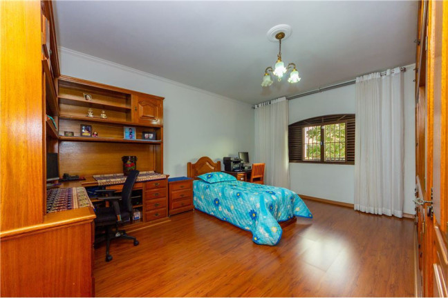 Imagem Casa com 4 Quartos à Venda, 274 m² Imagem Casa com 4 Quartos à Venda, 274 m²