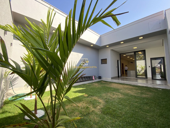 Casa com 3 Quartos à Venda, 212 m² em Copacabana - Patos De Minas