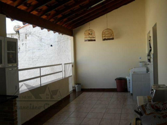 Imagem Sobrado com 3 Quartos à Venda, 212 m² em Jardim Independência - Guaratinguetá Imagem Sobrado com 3 Quartos à Venda, 212 m² em Jardim Independência - Guaratinguetá
