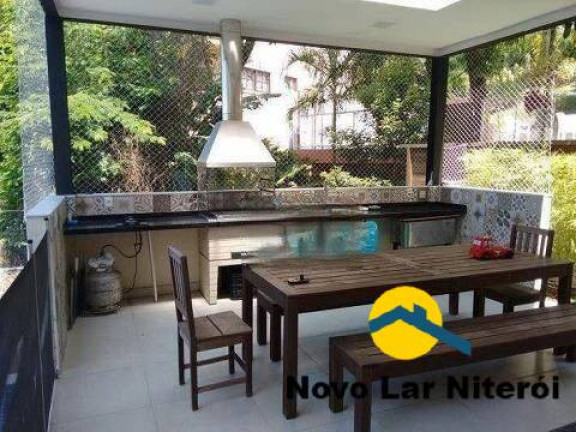 Imagem Casa com 4 Quartos à Venda, 400 m² em Sapê - Niterói
