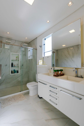 Imagem Casa com 4 Quartos à Venda, 276 m² em Santos Dumont - Vila Velha