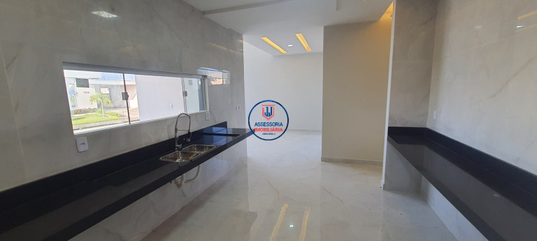 Imagem Casa com 3 Quartos para Alugar ou Temporada, 127 m² em Cajupiranga - Parnamirim