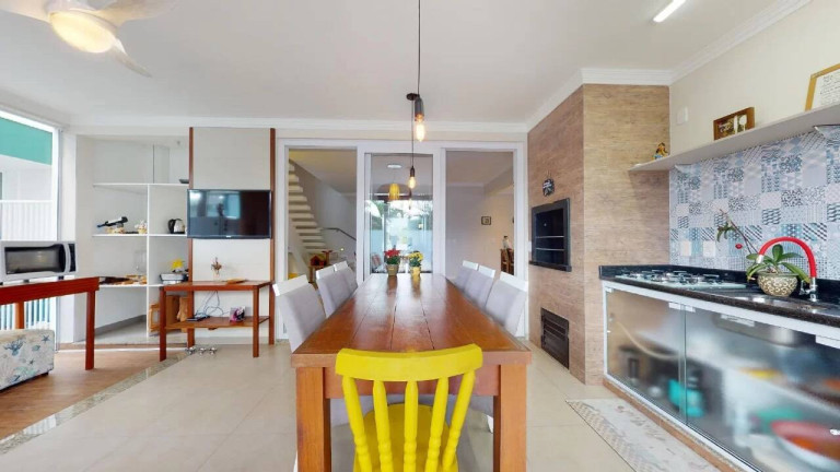 Imagem Casa com 5 Quartos à Venda, em Morro Das Pedras - Florianópolis Imagem Casa com 5 Quartos à Venda, em Morro Das Pedras - Florianópolis