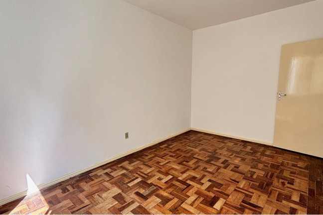 Imagem Apartamento com 1 Quarto à Venda, 55 m² em Santana - Porto Alegre Imagem Apartamento com 1 Quarto à Venda, 55 m² em Santana - Porto Alegre