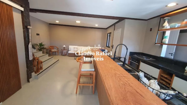 Imagem Casa com 6 Quartos à Venda, 298 m² em Ferradurinha - Armação Dos Búzios Imagem Casa com 6 Quartos à Venda, 298 m² em Ferradurinha - Armação Dos Búzios