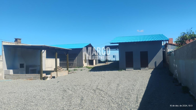 Imagem Casa com 2 Quartos à Venda, 1 m² em Centro - Balneário Barra Do Sul