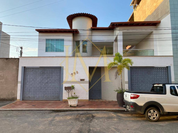 Imagem Casa com 3 Quartos à Venda,  em Vila São Domingos - Coronel Fabriciano