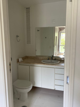 Apartamento com 4 Quartos para Alugar, 200 m² em Morumbi - São Paulo