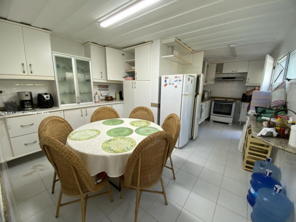 Imagem Casa com 4 Quartos à Venda, 300 m² em Ferradura - Armação Dos Búzios Imagem Casa com 4 Quartos à Venda, 300 m² em Ferradura - Armação Dos Búzios