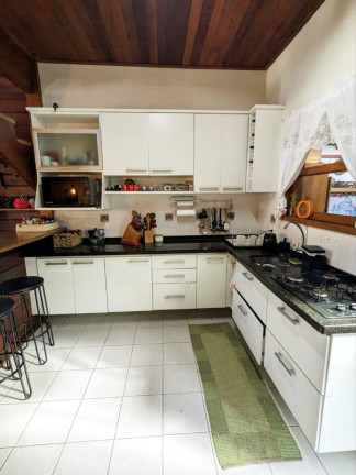 Imagem Casa com 2 Quartos à Venda, 170 m² em Floresta - Joinville