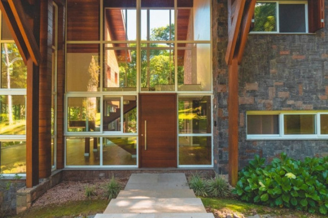 Imagem Casa de Condomínio com 4 Quartos à Venda, 385 m² em Centro - Gramado Imagem Casa de Condomínio com 4 Quartos à Venda, 385 m² em Centro - Gramado