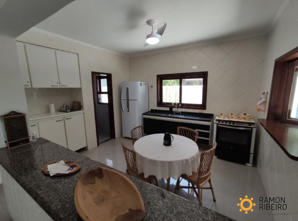 Imagem Imóvel com 5 Quartos à Venda,  em Riviera - Bertioga