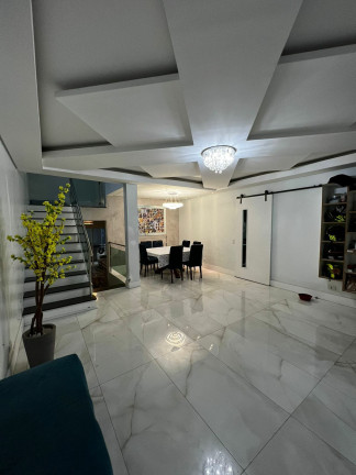 Imagem Casa com 3 Quartos à Venda, em Vila Arriete - São Paulo Imagem Casa com 3 Quartos à Venda, em Vila Arriete - São Paulo