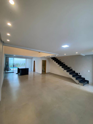 Imagem Casa com 3 Quartos à Venda, 183 m² em Jardim Presidente - Goiânia Imagem Casa com 3 Quartos à Venda, 183 m² em Jardim Presidente - Goiânia