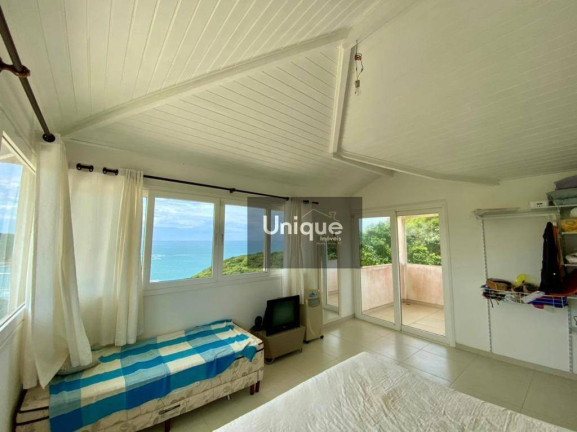 Imagem Casa com 5 Quartos à Venda, 300 m² em Ferradura - Armação Dos Búzios Imagem Casa com 5 Quartos à Venda, 300 m² em Ferradura - Armação Dos Búzios