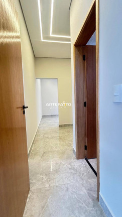 Imagem Casa com 2 Quartos à Venda, 211 m²