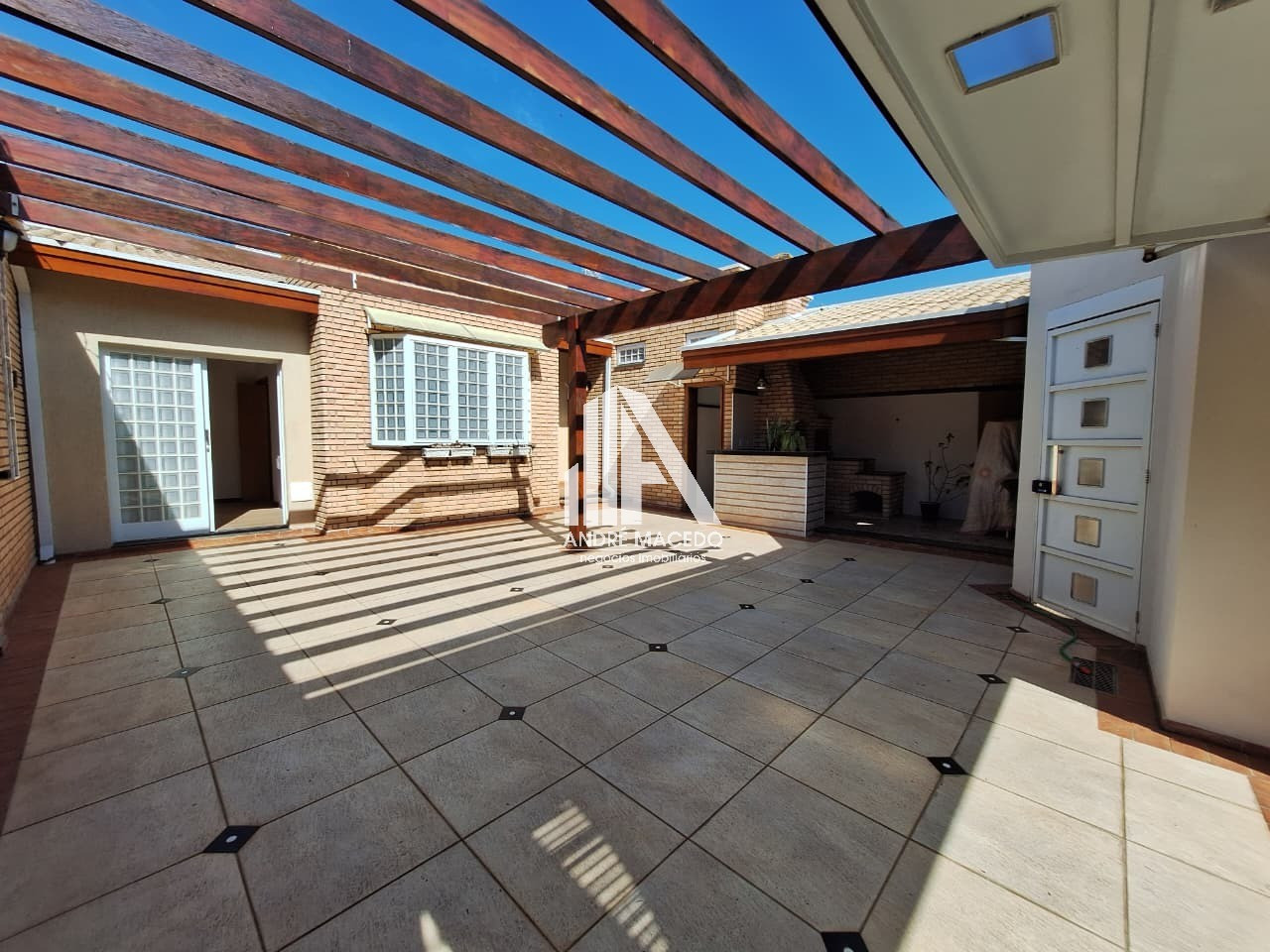 Casa com 3 Quartos à Venda, 105 m² em Jardim Rosa Cruz - Mogi Guaçu
