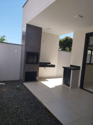 Imagem Sobrado com 3 Quartos à Venda, 120 m² em Centro - Barra Velha