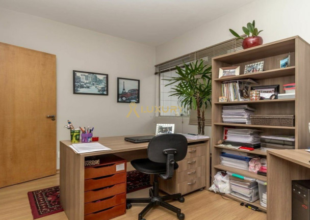 Imagem Imóvel com 4 Quartos à Venda, 222 m² em Buritis - Belo Horizonte
