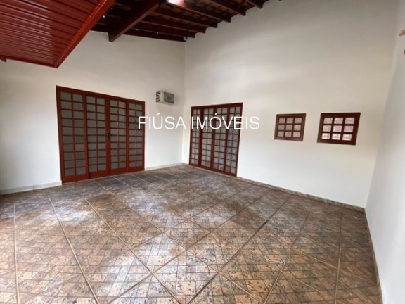 Imagem Casa com 2 Quartos à Venda, em Jardim Eugênio Mendes Lopes - Ribeirão Preto Imagem Casa com 2 Quartos à Venda, em Jardim Eugênio Mendes Lopes - Ribeirão Preto