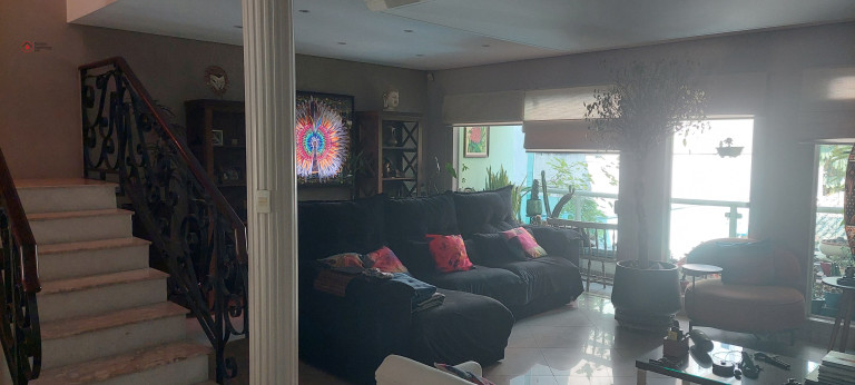 Imagem Sobrado com 3 Quartos à Venda, 422 m² em Vila Floresta - Santo André Imagem Sobrado com 3 Quartos à Venda, 422 m² em Vila Floresta - Santo André
