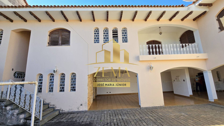 Sobrado com 3 Quartos à Venda, 390 m² em Vila Oliveira - Mogi Das Cruzes