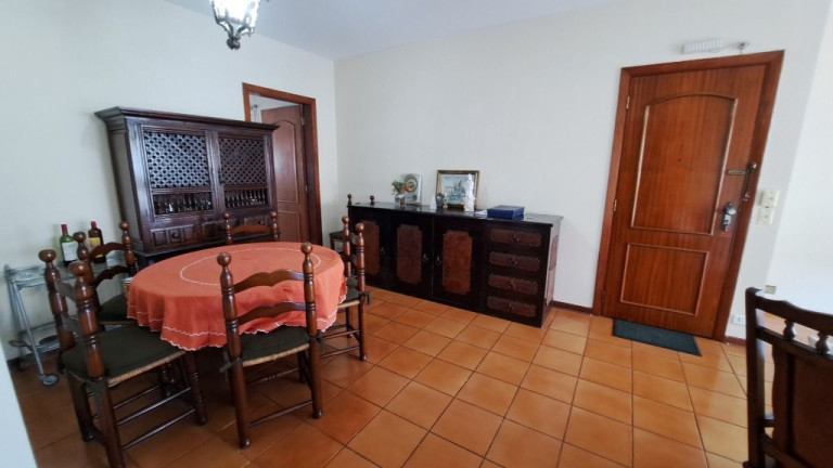 Imagem Apartamento com 3 Quartos à Venda, 120 m² em Pitangueiras - Guarujá