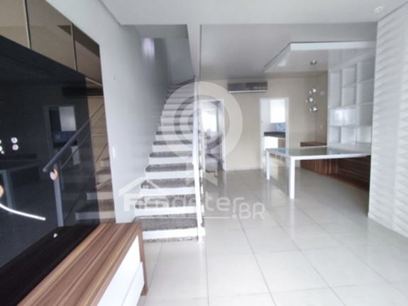 Imagem Casa com 3 Quartos à Venda, 90 m² em Lagoa Redonda - Fortaleza