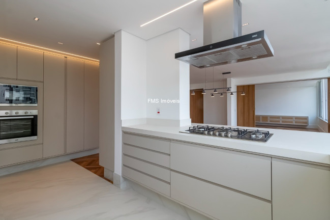 Imagem Imóvel com 3 Quartos à Venda, 289 m² em Higienópolis - São Paulo Imagem Imóvel com 3 Quartos à Venda, 289 m² em Higienópolis - São Paulo