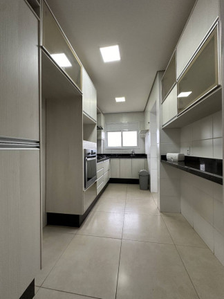Imagem Apartamento com 3 Quartos à Venda, 800.000 m² em São Paulo - Jundiaí Imagem Apartamento com 3 Quartos à Venda, 800.000 m² em São Paulo - Jundiaí
