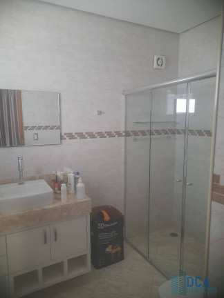 Imagem Casa com 3 Quartos à Venda, 130 m² em Residencial Estoril - Taubaté Imagem Casa com 3 Quartos à Venda, 130 m² em Residencial Estoril - Taubaté