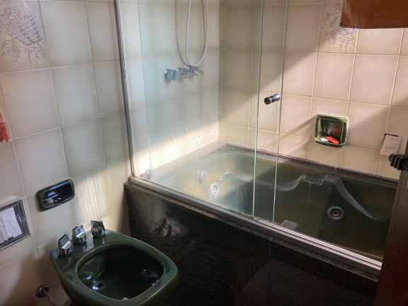 Imagem Apartamento com 3 Quartos à Venda, 179 m² em Centro - Curitiba