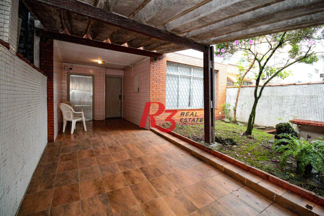 Imagem Sobrado com 4 Quartos à Venda, 261 m² em Encruzilhada - Santos