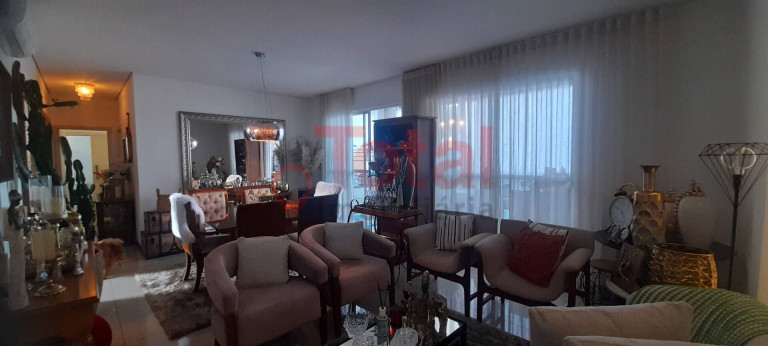 Imagem Apartamento com 3 Quartos à Venda, 105 m² em Bromélias - Timóteo